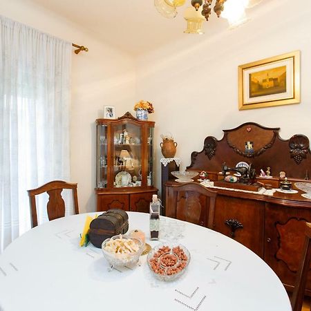 Apartment Dragana Каштела Экстерьер фото