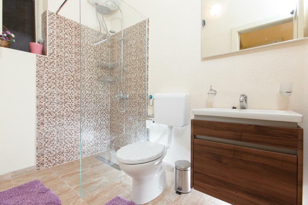 Apartment Dragana Каштела Экстерьер фото