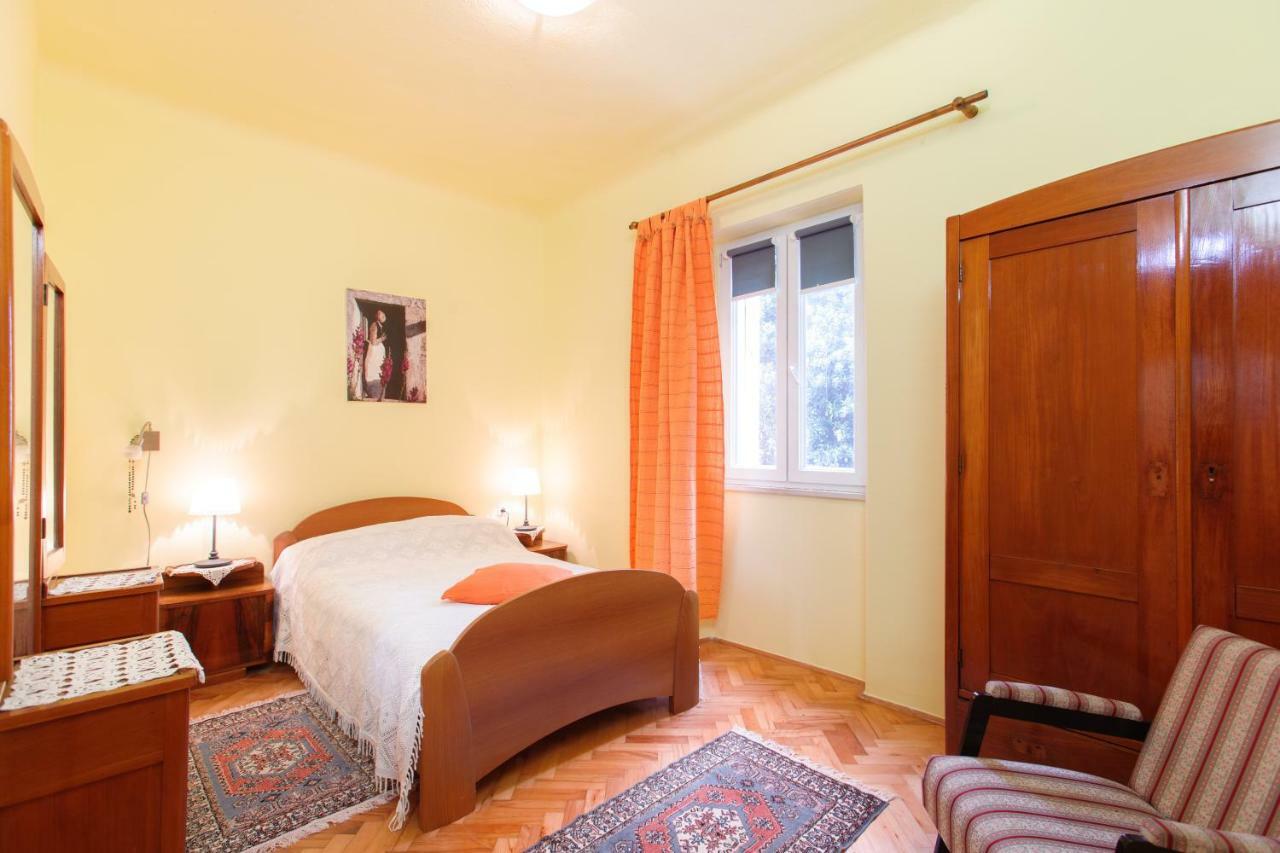 Apartment Dragana Каштела Экстерьер фото